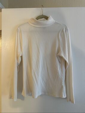 Old Navy White Ribbed Plush Tee Turtleneck